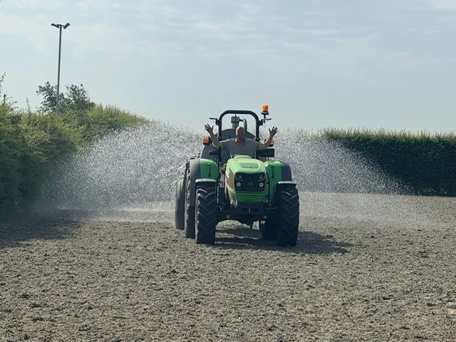 Aan het werk op de boerderij